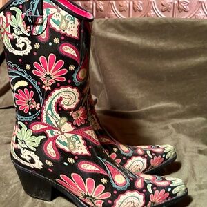 Rain cowboy boots